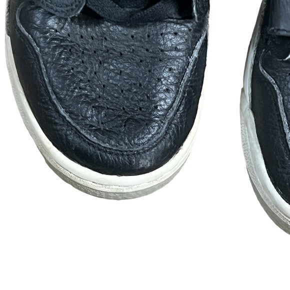 Nike Kids Boys 5Y Nike Air Jordan’s Black White Cement Gray - Picture 12 of 14